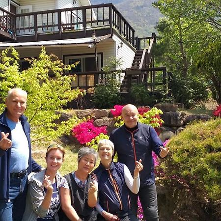 Chamjoeun Pension Chech'ŏn Exterior foto